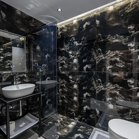 Euphoria Apartment